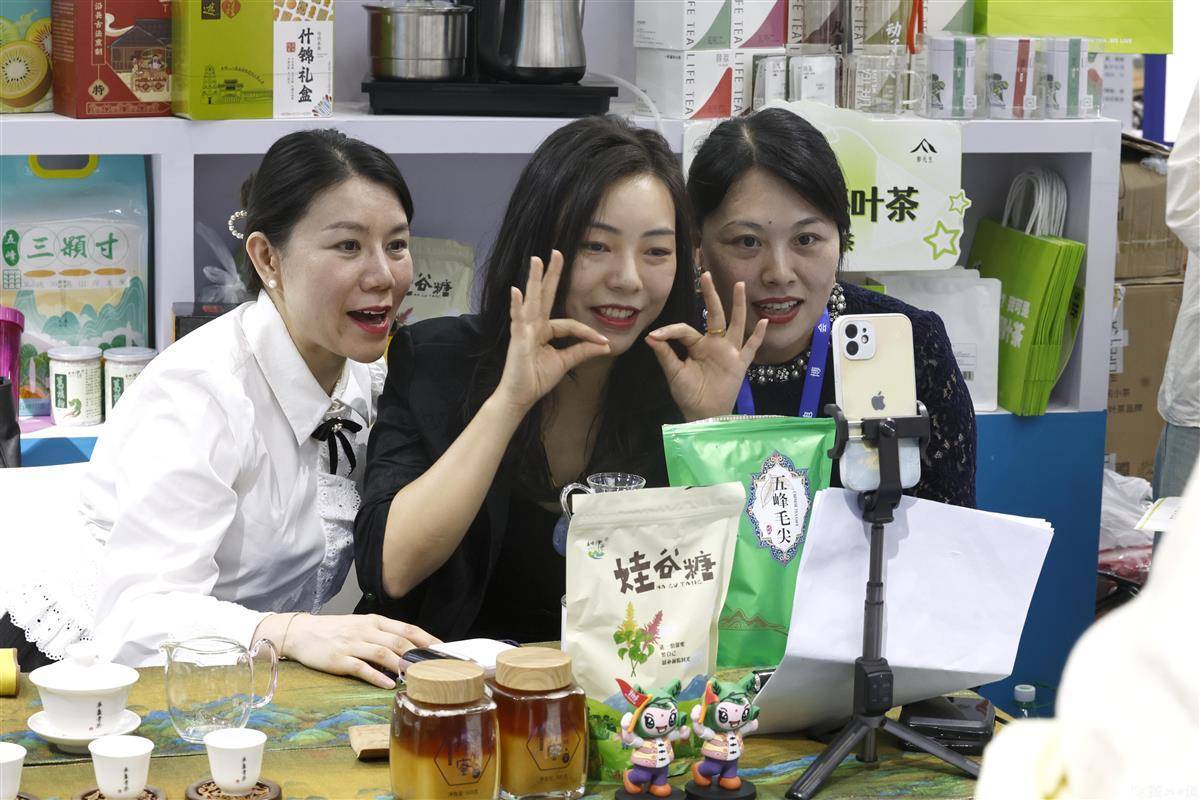 天天斗地主游戏下载